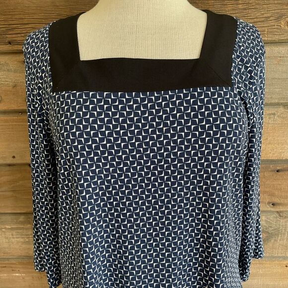 Nine West Navy Blue and White blouse Top Size L EUC - Picture 2 of 7